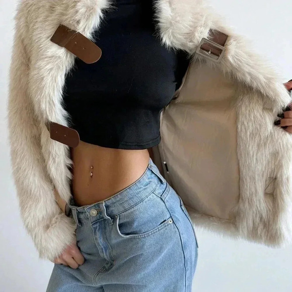 Apricot Casual Women's Stand Collar Fitted Long Sleeve Fluffy Button Jacket - Picture 4 of 9